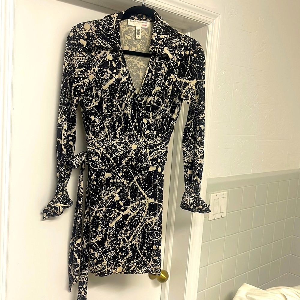 Diane Von Furstenberg Vintage Collection wrap mini-dress!